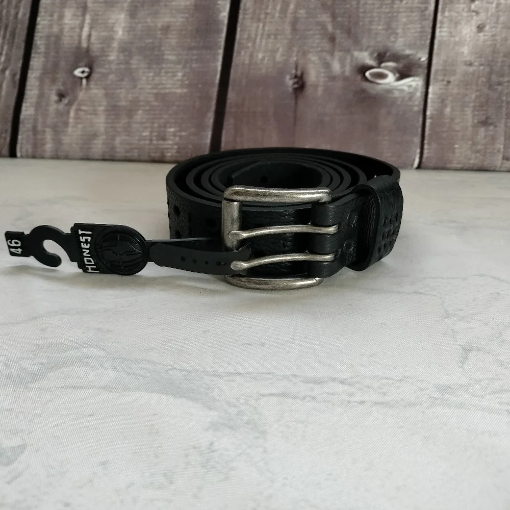 Brighton  Honest  Sz 34 Men's Black Hand Tooled Studded Leather Belt M70743 TAG